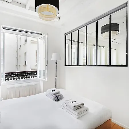Cmg - Montorgeuil / Grand Boulevard * Paris